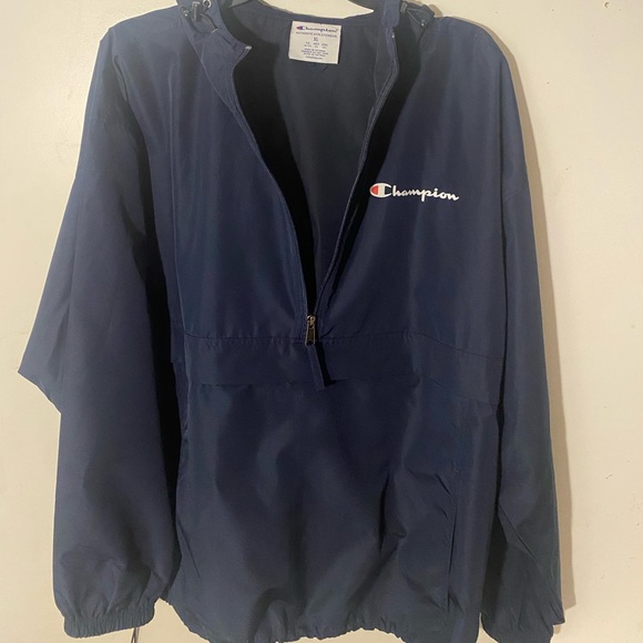 Champion windbreaker - Picture 1 of 5